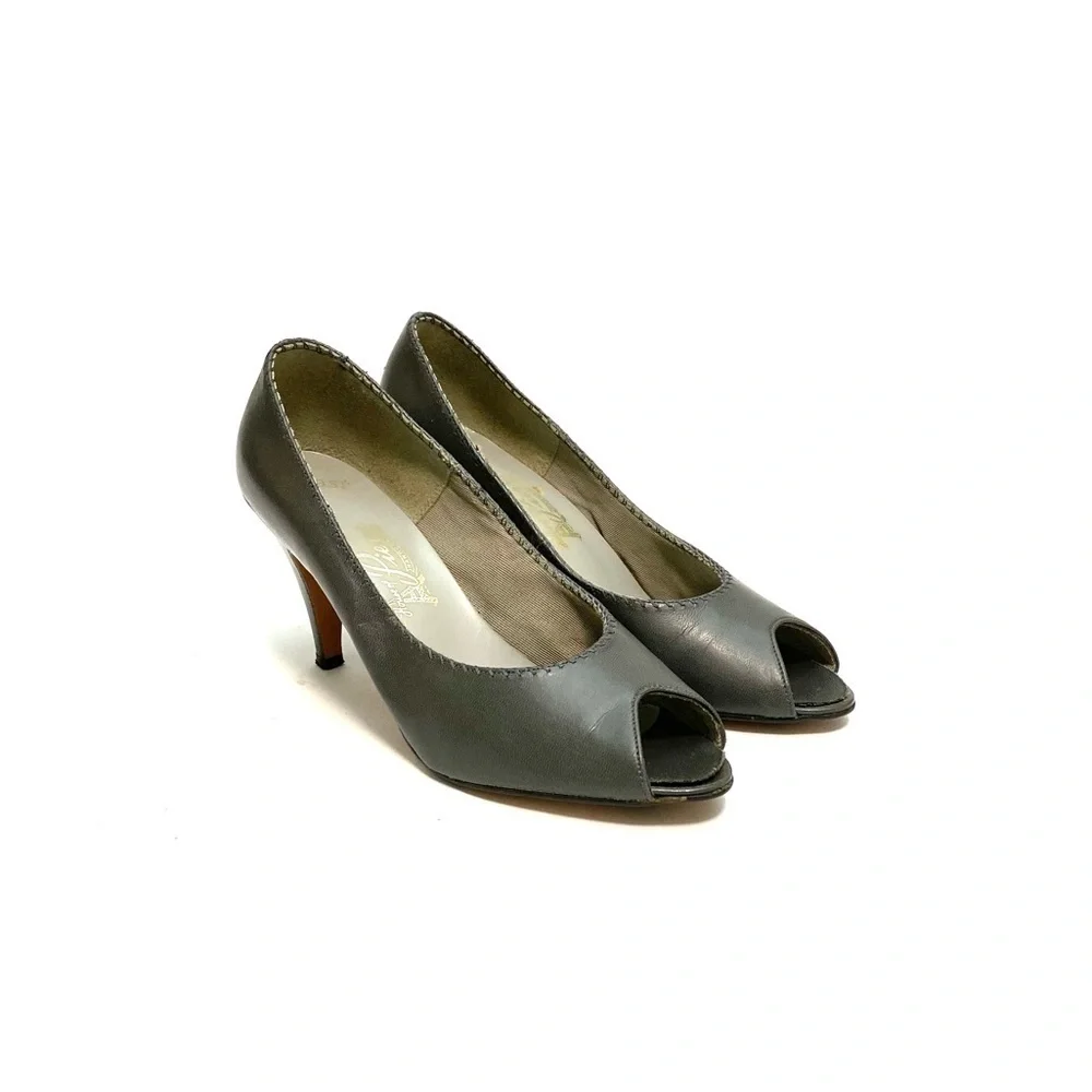 Vintage 1960s gray leather peep toe pumps